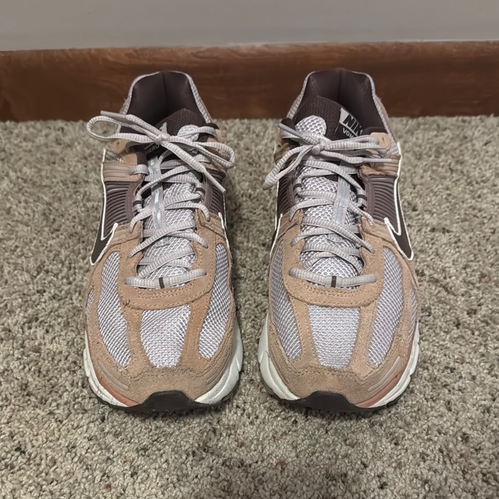 Nike Vomero 5 sneakers